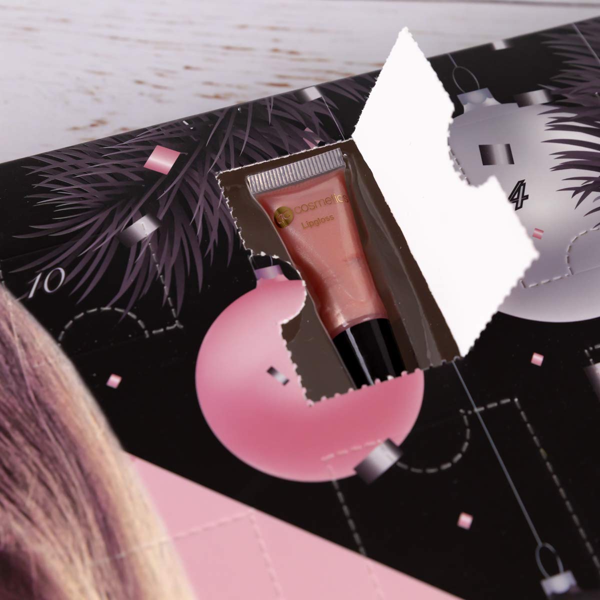 accentra-beauty-adventskalender-zum-aufh-ngen-mit-24-make-up-produkten image 7