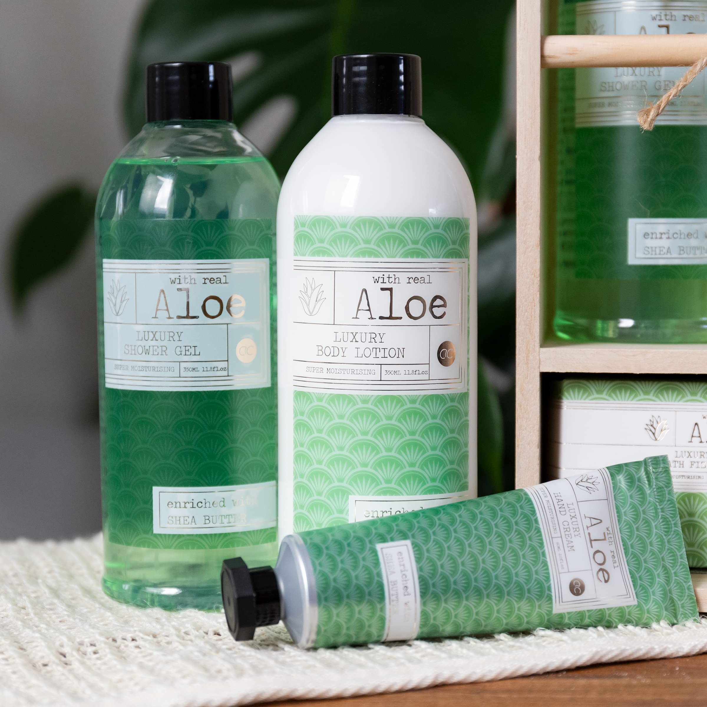 accentra-premium-collection-aloe-vera-geschenkset-im-holzregal image 4
