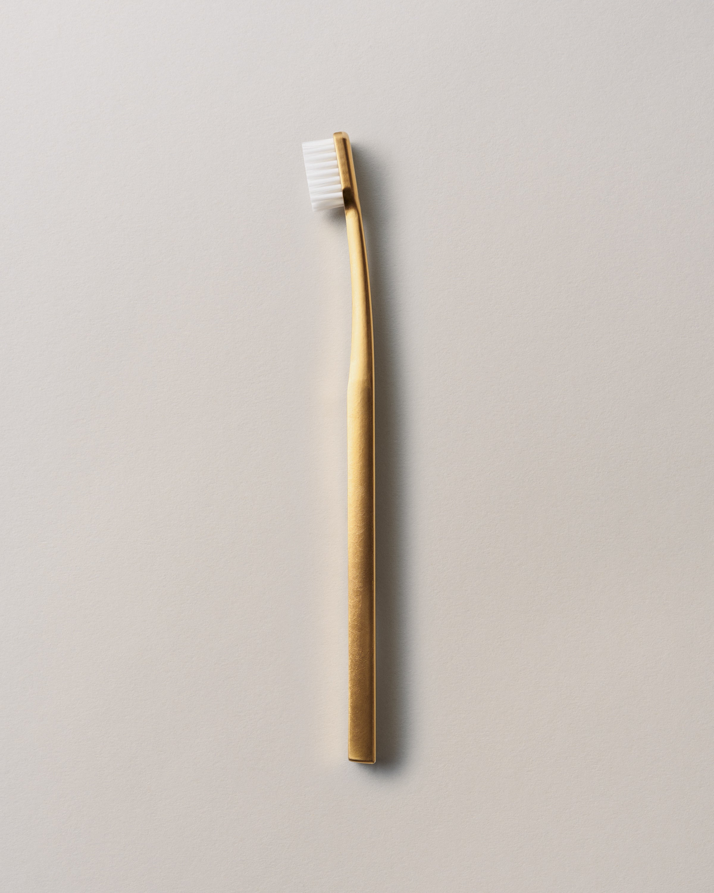 aurezzi-toothbrush-gold-white-zahnb-rste-24k-vergoldet image 3