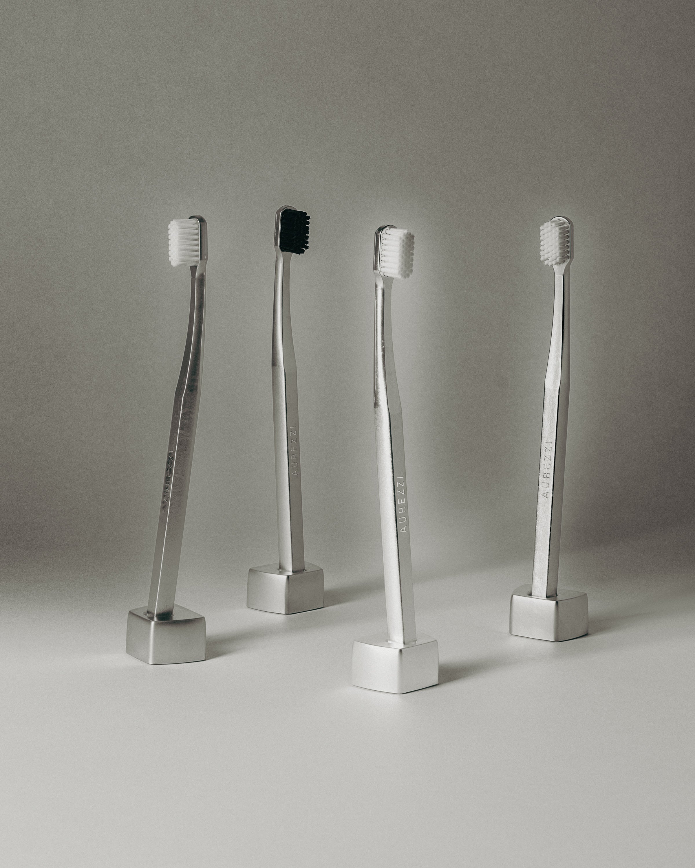 aurezzi-toothbrush-stand-gold-zahnb-rstenst-nder image 3