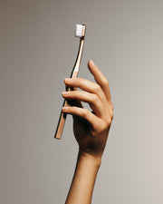 aurezzi-toothbrush-rose-white-zahnb-rste-ros-gold-18k-vergoldet image 4